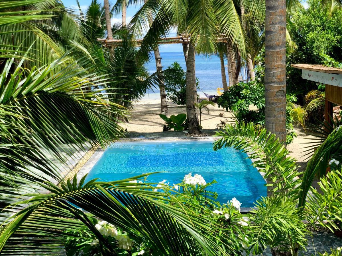 Apo Diver Beach Resort San Juan  Buitenkant foto