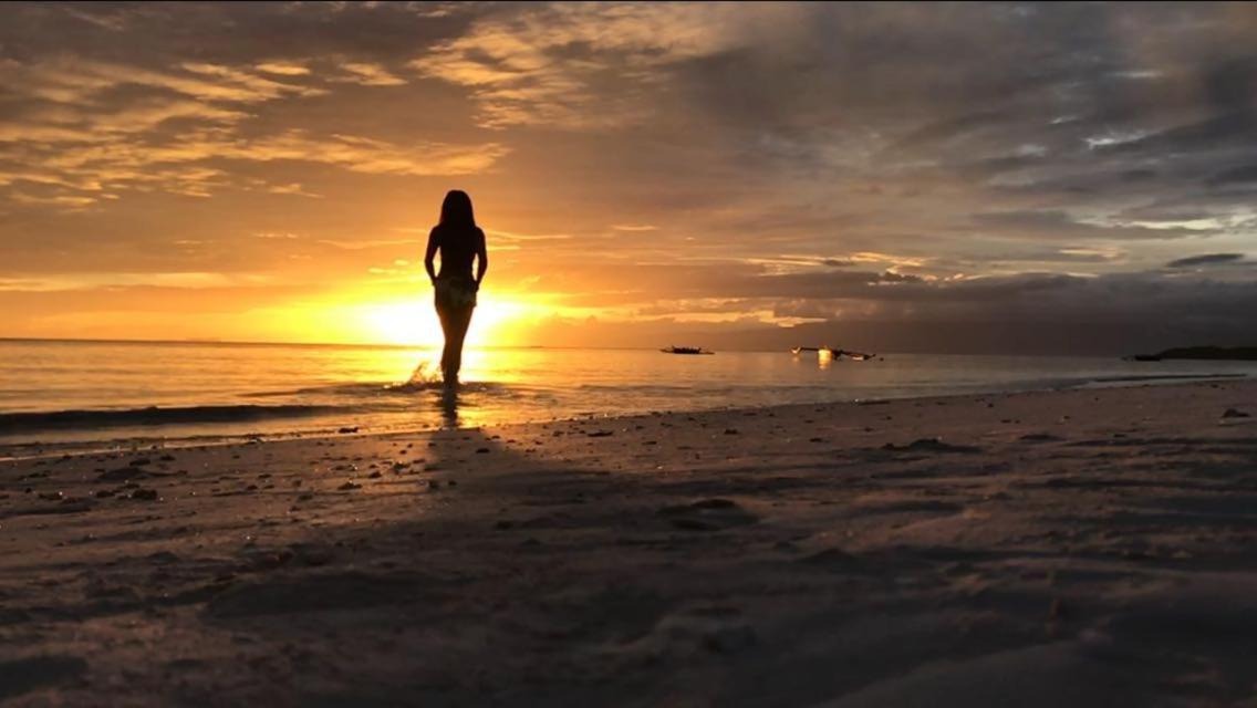 Apo Diver Beach Resort San Juan  Buitenkant foto