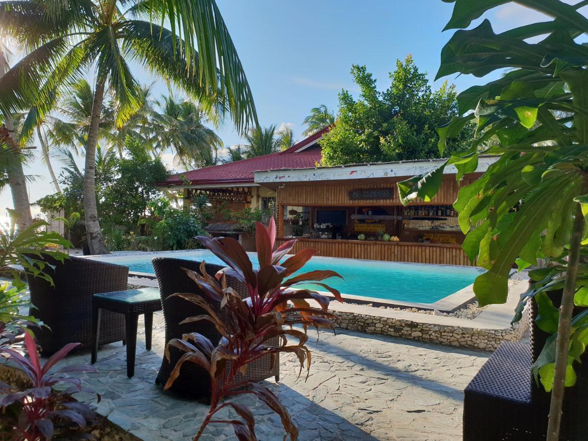 Apo Diver Beach Resort San Juan  Buitenkant foto