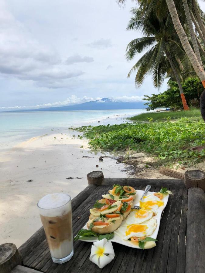 Apo Diver Beach Resort San Juan  Buitenkant foto