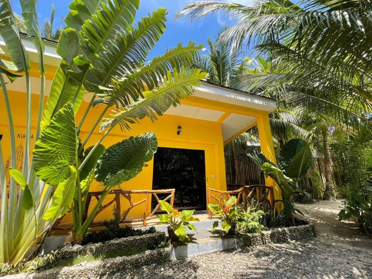 Apo Diver Beach Resort San Juan  Buitenkant foto